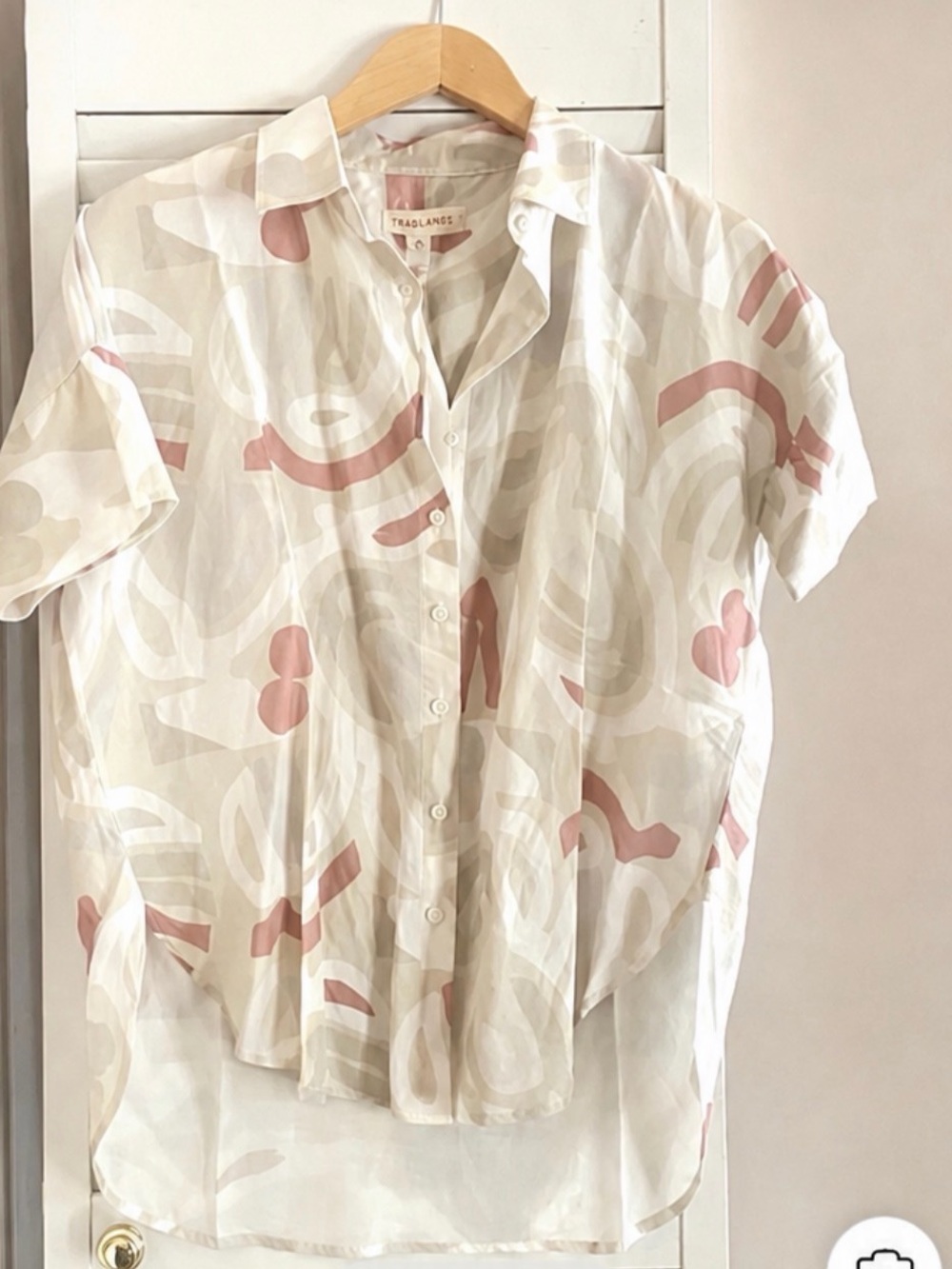 Tradlands Abstract Print Short-Sleeve Button-Up — White with Blush & Beige